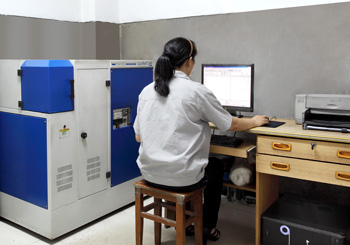 ���׷���